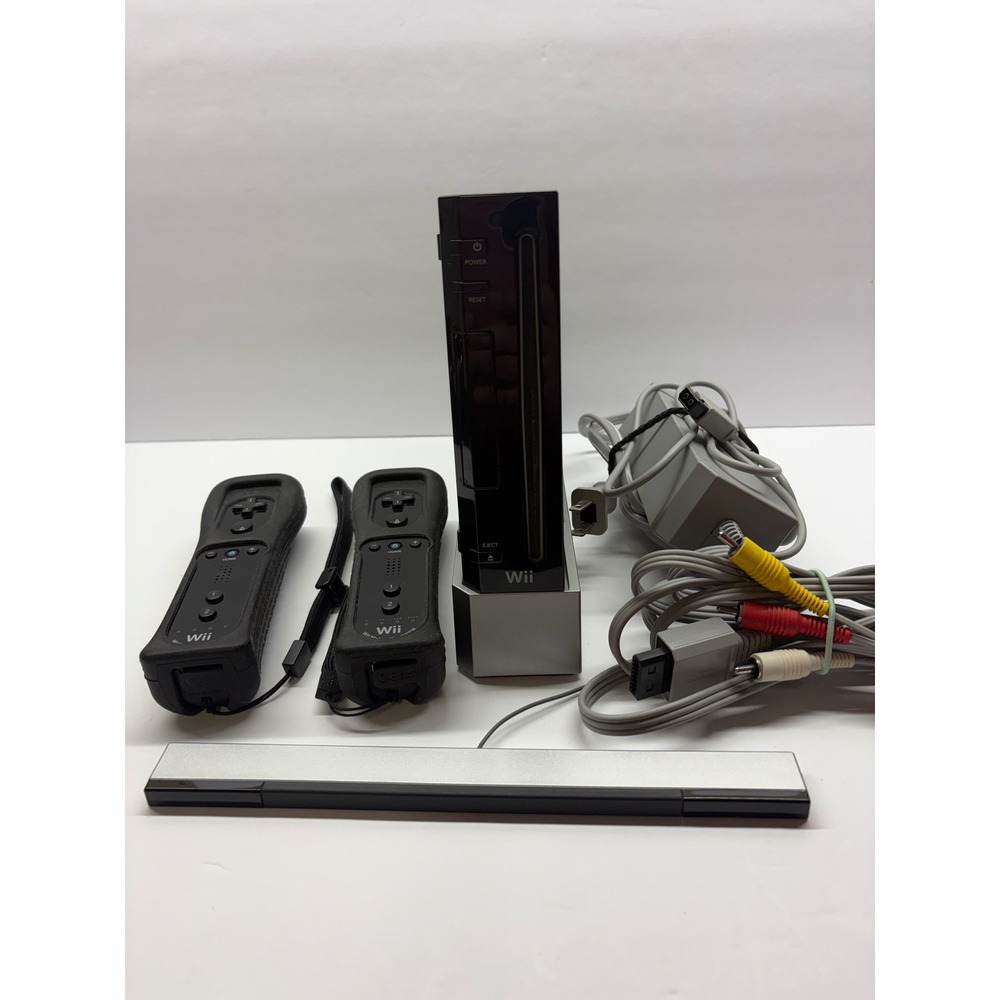 Nintendo Wii Console Bundle Black RVL-001 with 2 Remotes Sensor Bar and Cables